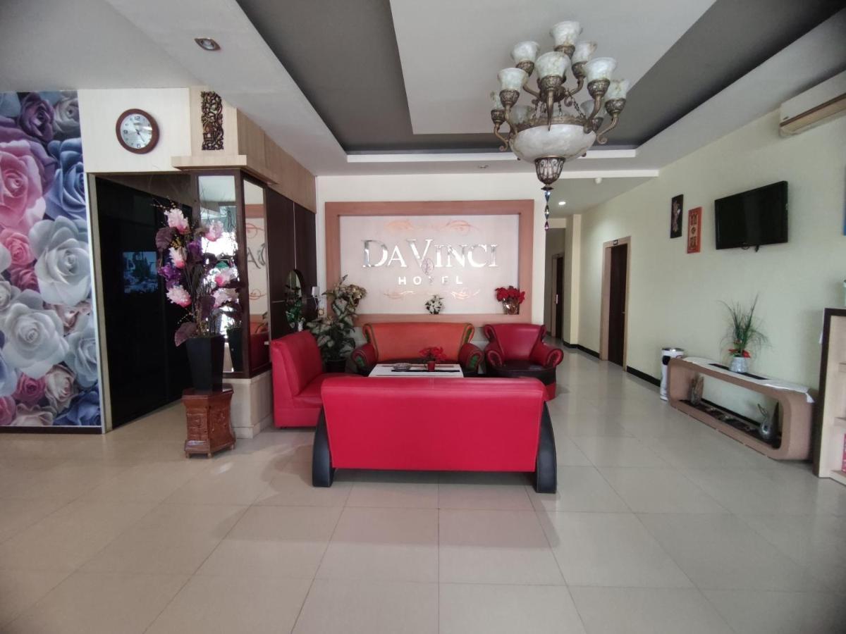 Hotel Davinci Kendari Luaran gambar