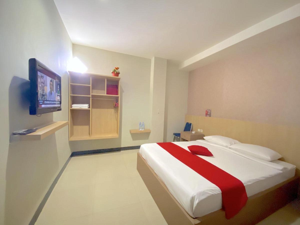 Hotel Davinci Kendari Luaran gambar