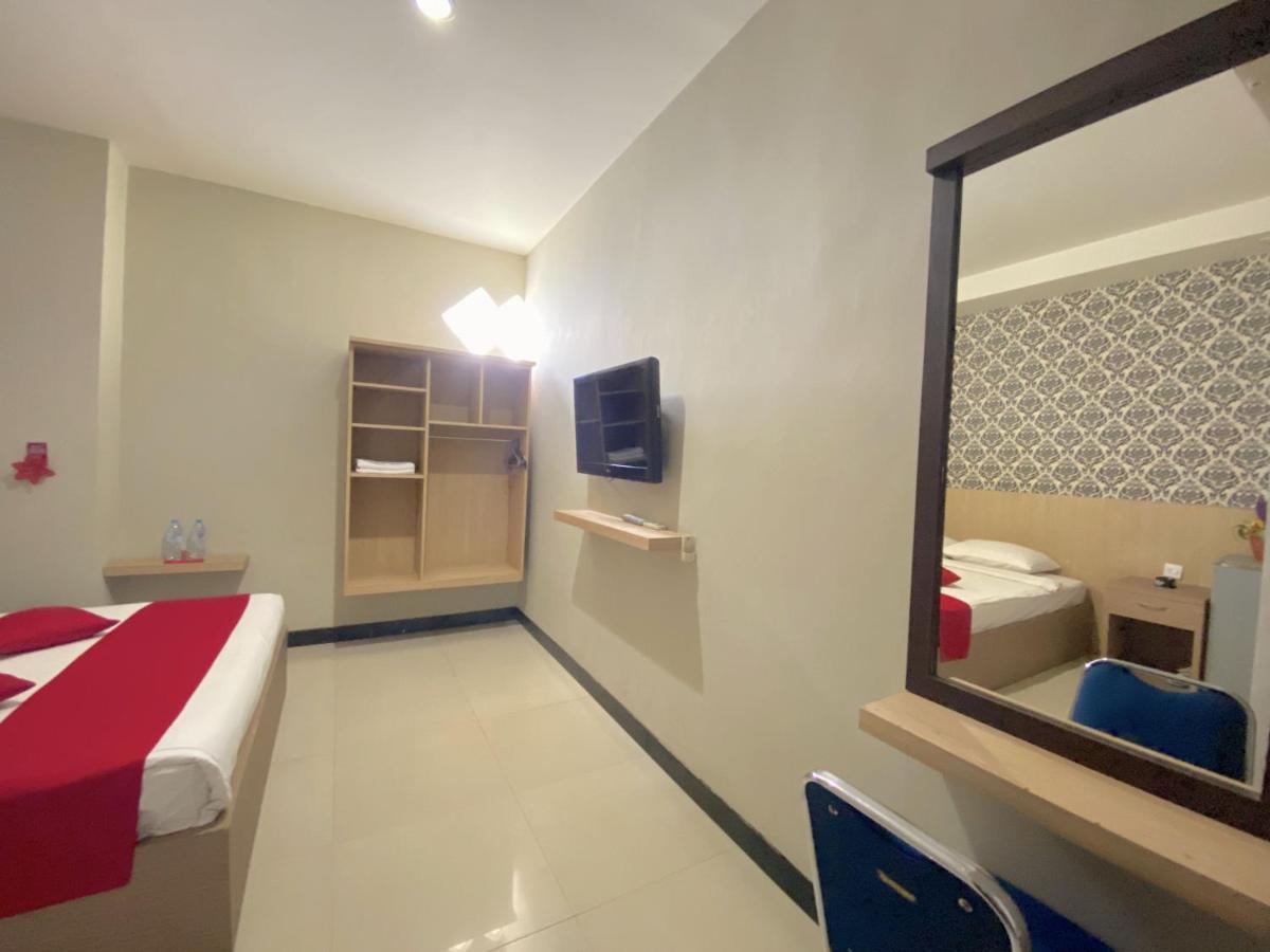 Hotel Davinci Kendari Luaran gambar