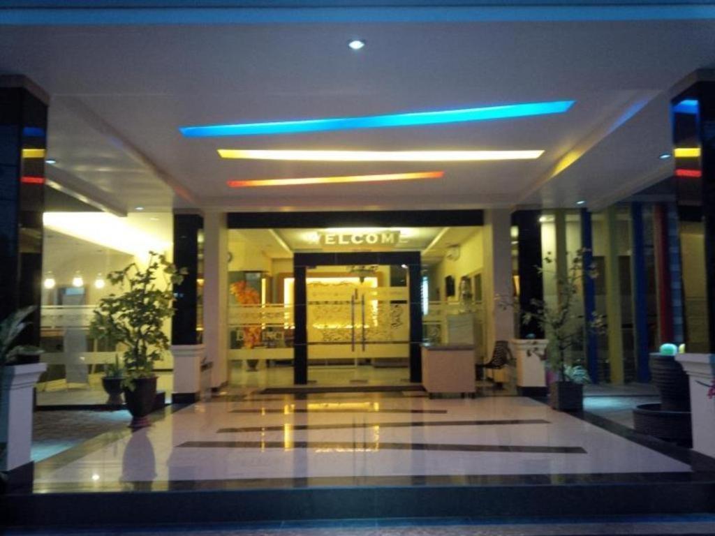 Hotel Davinci Kendari Luaran gambar