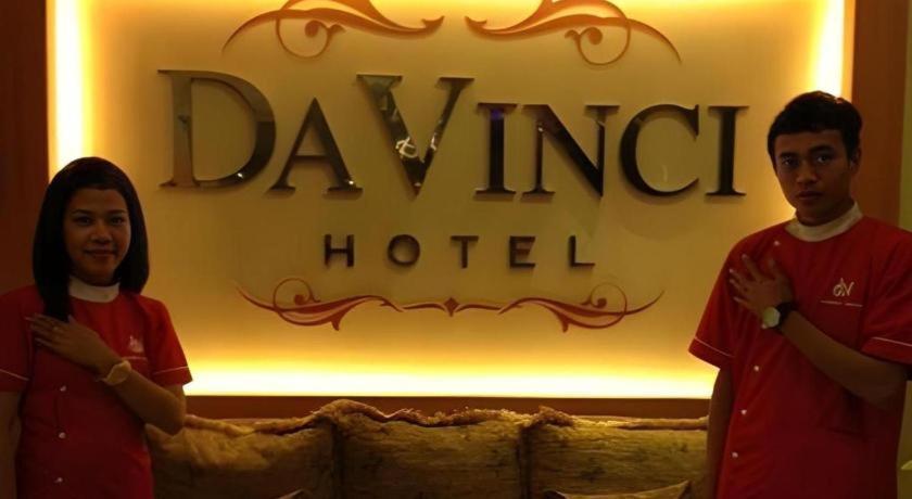 Hotel Davinci Kendari Luaran gambar